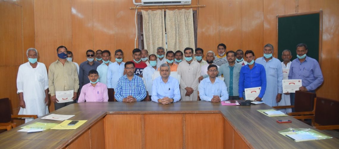 a-two-days-training-programme-conducted-by-college-of-veterinary-sciences-animal-husbandry-on-15-16-march-2021-for-members-of-farmers-club-and-farmers-producers-organization-associated-with-jan