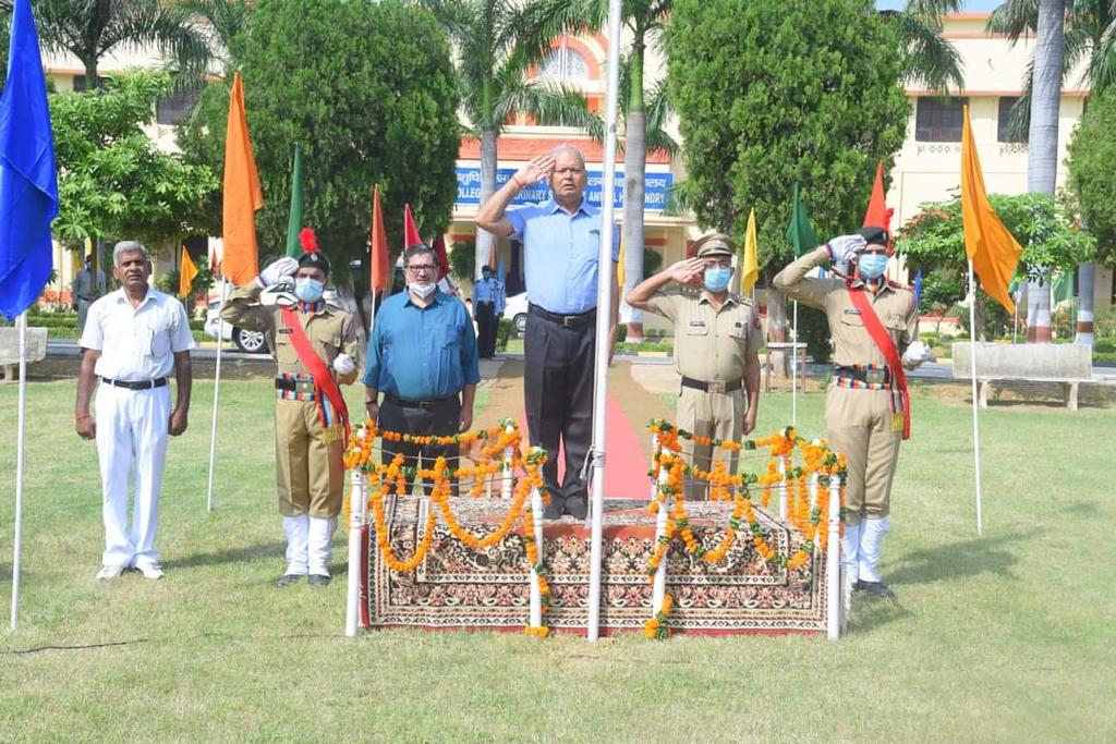 Flag hoisting by Honorable Vice Chancellor followed by National Anthem-75th Independence day