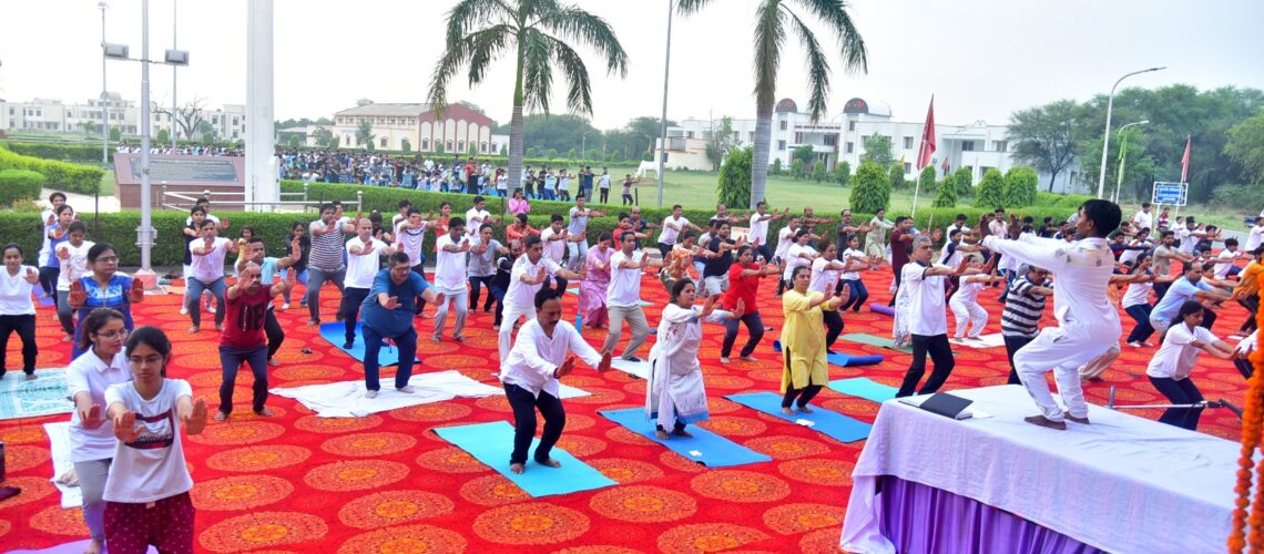 celebration-of-international-yoga-day-at-duvasumathura